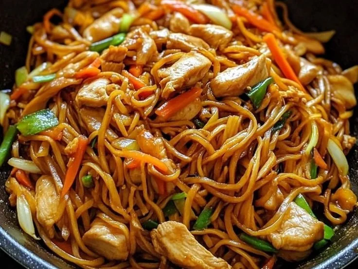Chicken Lo Mein